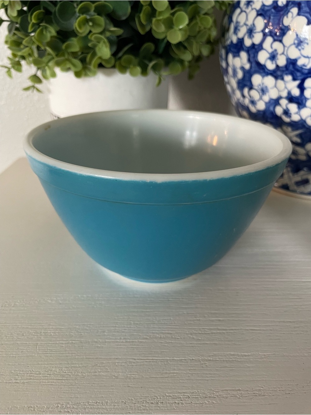 Vintage Pyrex 401 Turquoise Blue Nesting Mixing Bowl 1.5Pt Milk Glass Made USA